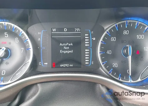 2022 Chrysler Voyager Lx z USA, uszkodzony, nr VIN 2C4RC1CGXNR235418